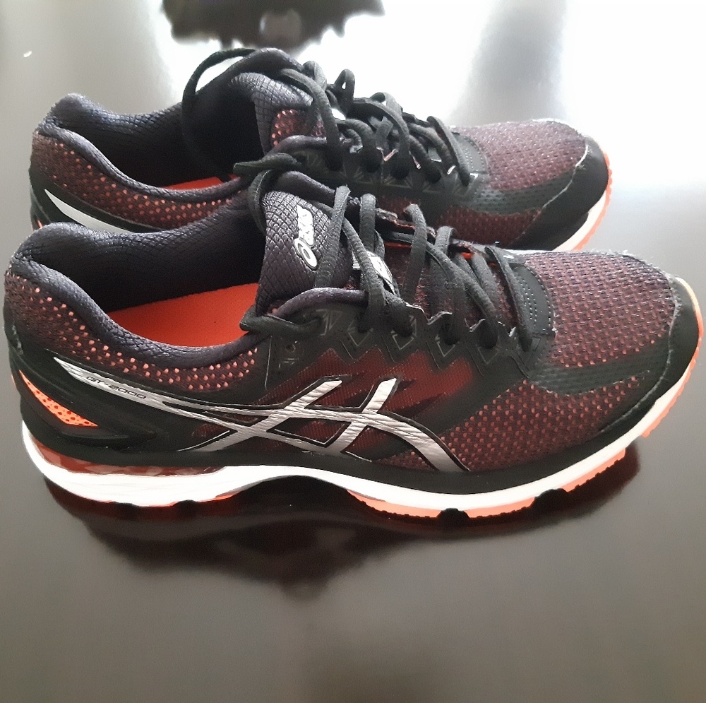 Women asics shoes